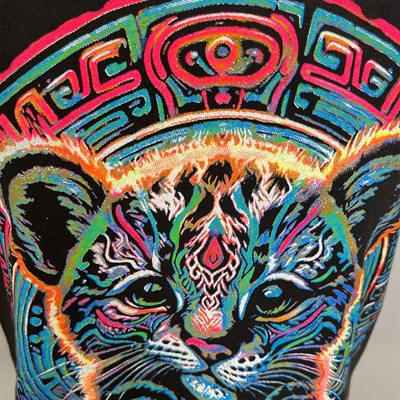 Black jaguar glitter Aztec jungle graphic tee M| trippy psychedelic rave casual - Picture 6 of 8